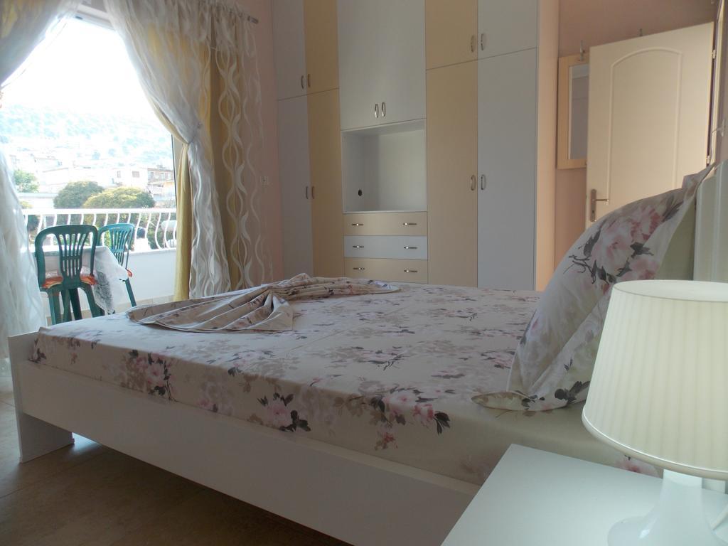 Linda Home Саранда Экстерьер фото